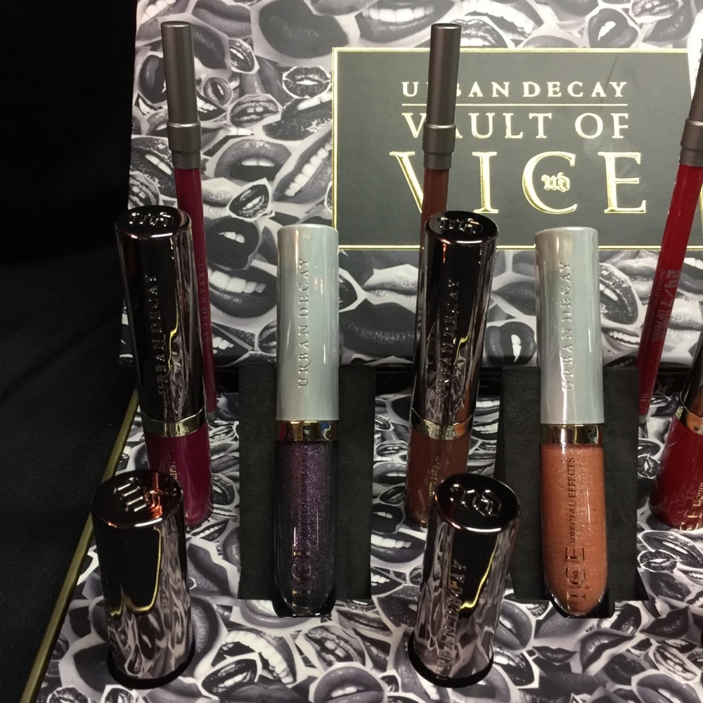 Authentic Urban Decay Vault Of Vice LTD Edition - Picture 4 of 5